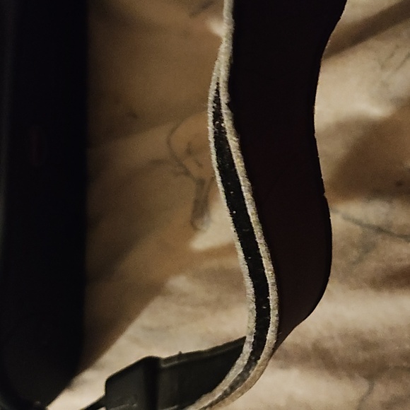 Vintage Canon camera and Canon bag with brush cleaner - Picture 3 of 13